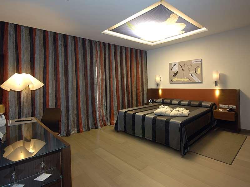Sercotel El Encin Golf Alcalá de Henares Habitación foto